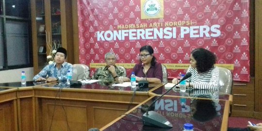 Madrasah Antikorupsi Muhammadiyah desak Ketua MK mundur