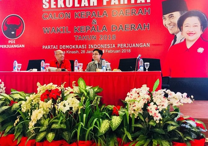 burhanuddin muhtadi bekali calon kepala daerah pdip di sekolah partai