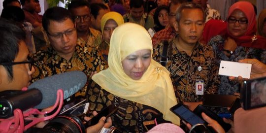 Pakar politik nilai Khofifah cederai demokrasi hadir di rapat PKH