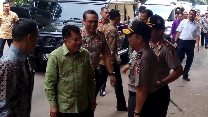 jk bersama wakapolri dan ketua inasgoc
