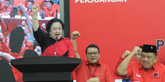 Kiai kampung minta Megawati berkantor di Jatim untuk menangkan Gus Ipul-Puti