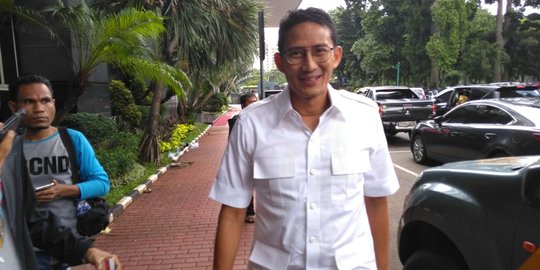 Soal protes sopir angkot Tanah Abang, Sandi janji cari solusi yang adil