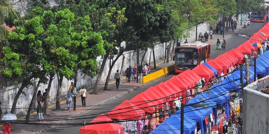 Anies-Sandi buka 1 jalur Jl Jati Baru, Dirlantas bilang 'Saya kan minta dua'