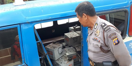 Maling gondol 18 baterai BTS Telkomsel di Samarinda nyaris diamuk warga