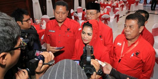 Megawati beri pesan kerakyatan ke Gus Ipul-Puti Soekarno