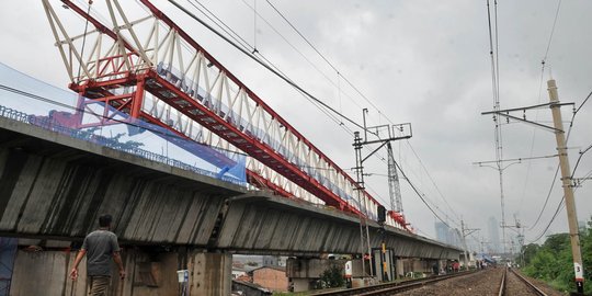 Ini dugaan penyebab bantalan crane jatuh di Jatinegara menurut Kemenhub