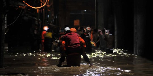 Jakarta banjir, Kemensos aktifkan 81 Kampung Siaga Bencana