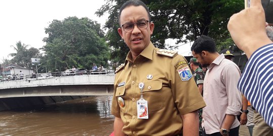 Anies datangi Kampung Pala, 100 rumah masih terendam banjir