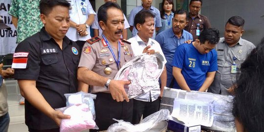 Kurir 14.000 butir ekstasi ditangkap di Apartemen Green Bay Pluit