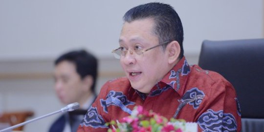 Ketua DPR minta Komisi VIII kaji dengan baik aturan potongan gaji PNS untuk zakat