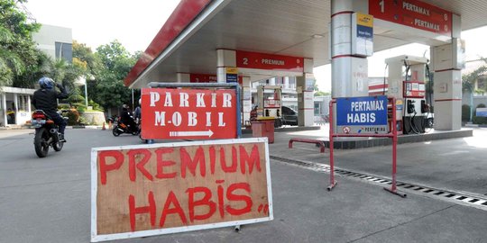 Menguak misteri hilangnya bensin Premium di SPBU