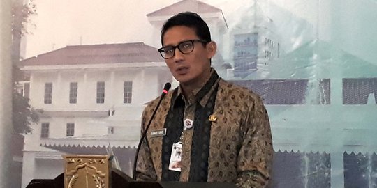 Soal gaji ASN dipotong untuk zakat, Sandiaga sebut masih sebatas wacana