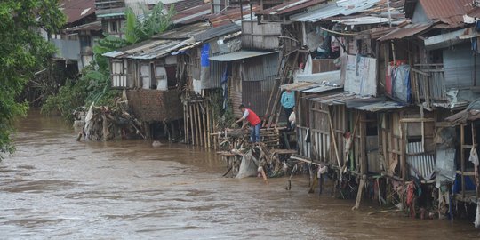 Pemprov DKI berencana menormalisasi kembali bantaran Ciliwung