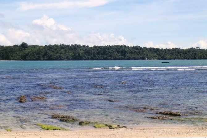 kampung di ujung barat pulau penjara