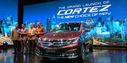 Dijual mulai Rp 218 juta, Wuling Cortez guncang pasar Toyota Kijang Innova