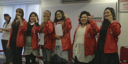 Lewat PSI, tiga tokoh perempuan daftar jadi bakal calon anggota DPR