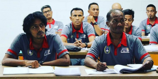 Taufiq Kasrun ambil lisensi kepelatihan C AFC