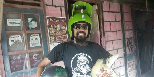 Cerita pembuat helm berbentuk tabung gas 3 Kg asal 