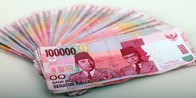  Bawa  uang  Rp 350 juta ke Malaysia penumpang pesawat di 