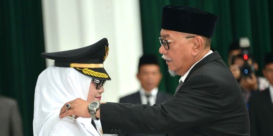 Terjaring OTT, Bupati Subang dibawa ke KPK