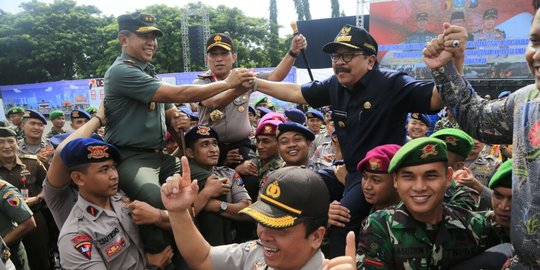 TNI dan Polri gelar simulasi pengamanan Pilkada di Jatim