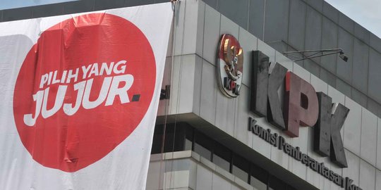 KPK ciduk 14 orang dalam OTT di Lampung Tengah dan Jakarta, uang Rp 1 miliar disita
