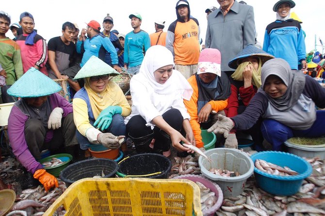 kampanye perdana khofifah