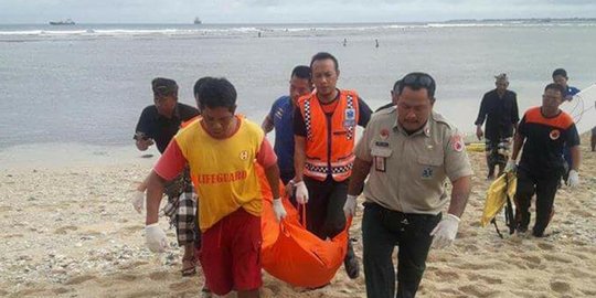 Surfing, WN Amerika tewas di tengah laut Pantai Sanur