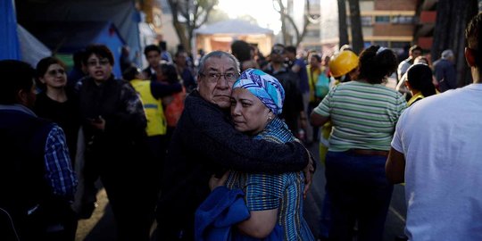 Gempa 7,2 SR guncang Meksiko, ribuan warga semburat ke jalanan
