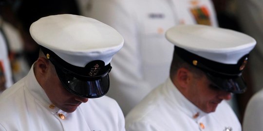 Mabuk dan telanjang di hutan, 3 petinggi angkatan laut AS dicopot