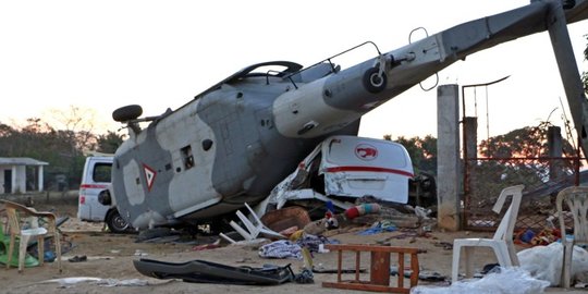 Tinjau lokasi gempa, helikopter militer Meksiko jatuh hingga tewaskan 13 orang