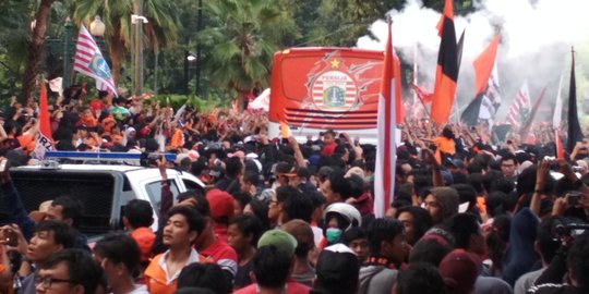 Maruarar ajak Jakmania jaga GBK