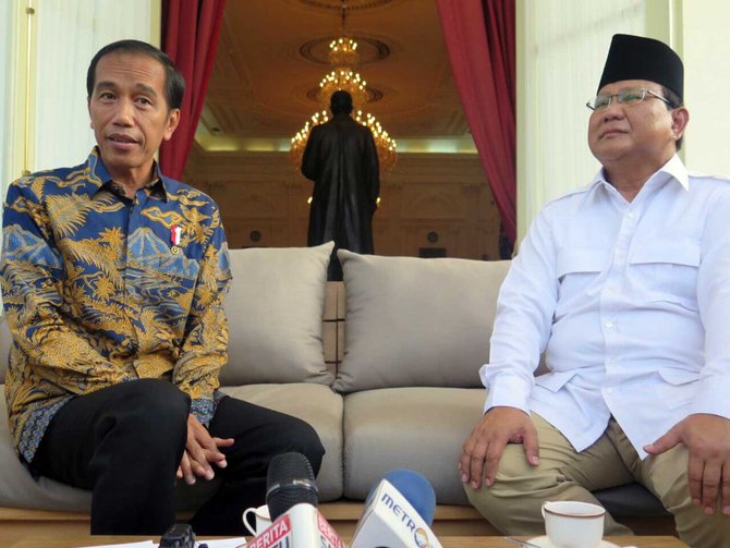 jokowi dan prabowo di istana