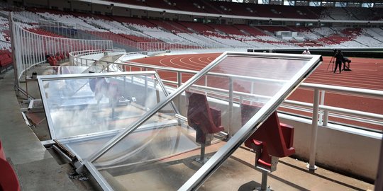 Polisi sebut suporter paksa masuk stadion karena layar di luar mendadak mati