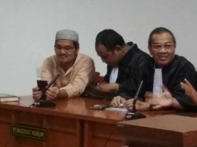 sidang tuntutan jonru