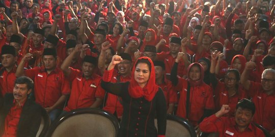 PDI Perjuangan Malang Gelar Rapat Pemenangan Gus Ipul - Puti