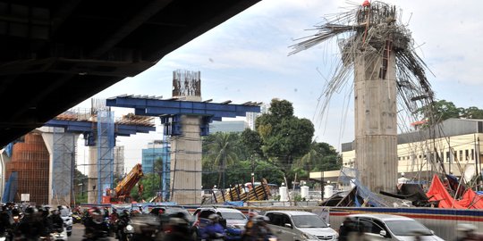 Pemerintah moratorium sementara pembangunan proyek infrastruktur elevated