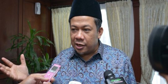 Berangnya Fahri Hamzah dituding korupsi sampai mau gulung Nazaruddin