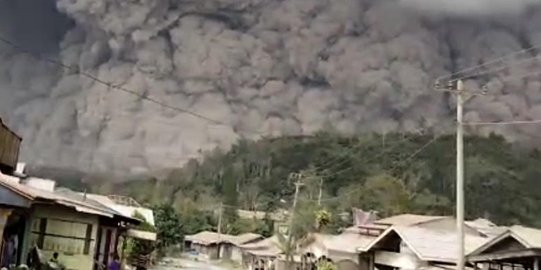 5 Kejadian menakutkan di balik erupsi Gunung Sinabung