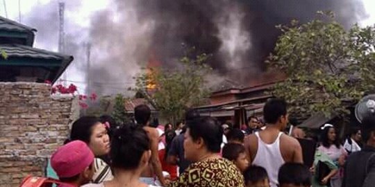 Gara-gara bensin eceran, 14 rumah di Deli Serdang terbakar, 1 orang kritis