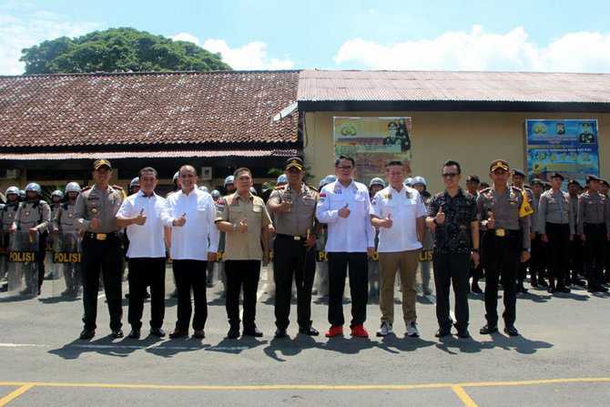 komisi iii dpr kunjungi polresta kediri