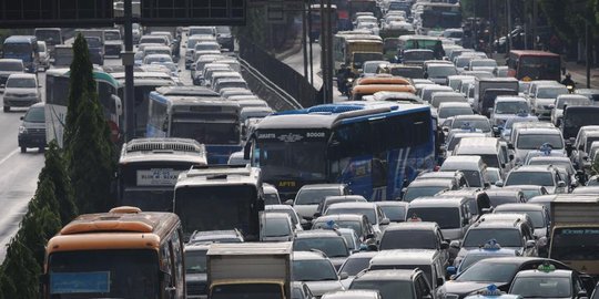mulai berlaku ganjil genap di pintu tol