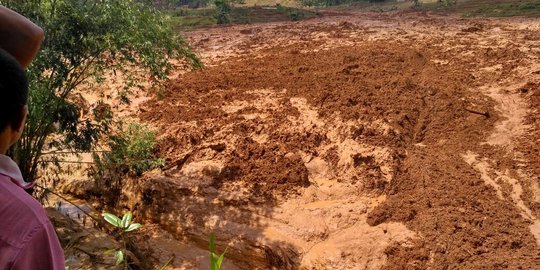 BNPB sebut kawasan Gunung Lio masuk zona merah rawan longsor