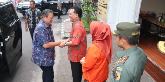 Sebelum nonton wayang bareng Emil Dardak, SBY nikmati Soto Pakelan Kota Kediri