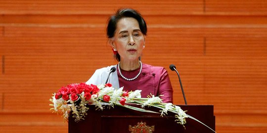 Kunjungi pengungsi Rohingya, peraih Nobel Perdamaian desak Suu Kyi mengundurkan diri