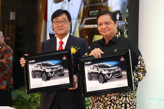 mitsubishi sumbang 10 mobil listrik terbaiknya ke indonesia