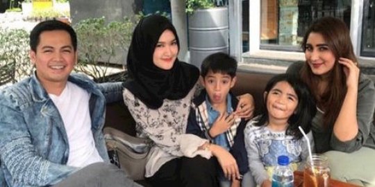 Istri dan Mantan Istri Akur, Tommy Kurniawan Ungkapkan Kebahagiaan