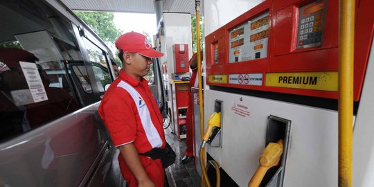 Pro dan kontra naiknya harga Pertamax hingga Rp 300 per liter