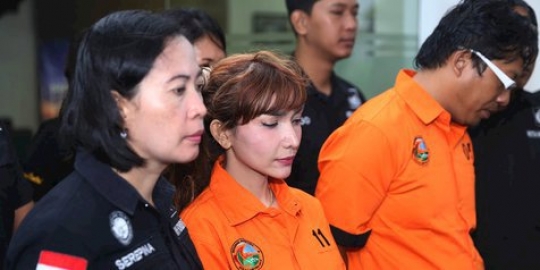 Roro Fitria Siap Seret 5 Rekan Artis Yang Juga Terjerat Narkoba