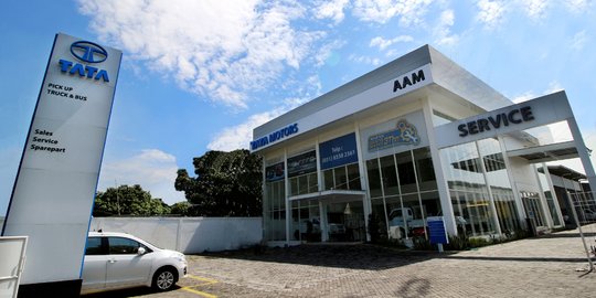 Tata Motors Indonesia resmikan diler baru di Surabaya